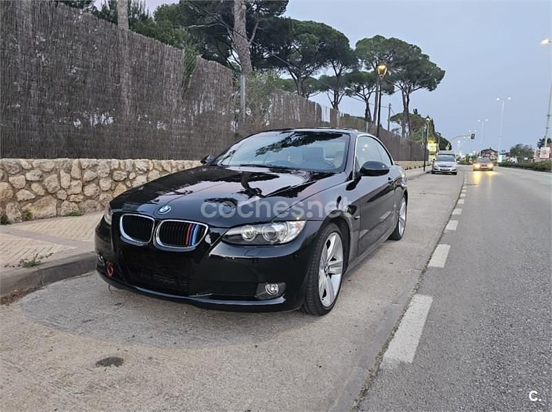 Negro Usado 2008 BMW 320 Cabriolet Descapotable | 10.999 € (Precio justo) - Imagen 1/3