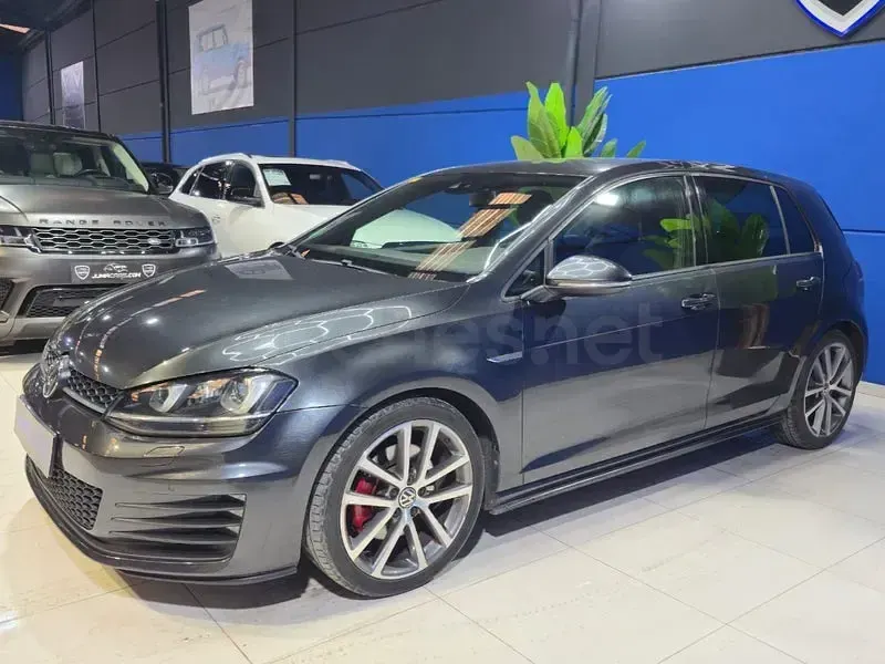 Usado VW Golf VII GTD 184 CV (135 kW) 2015 Gris / plata Berlina