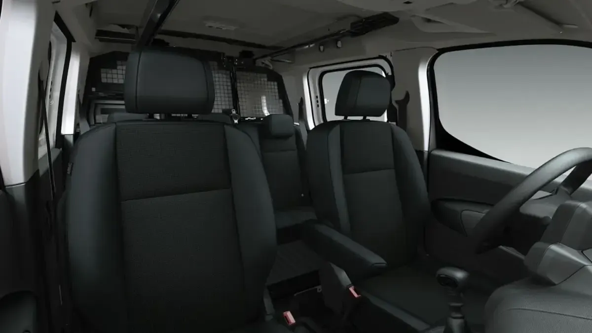 Nuevo Opel Combo 100 CV (73 kW) 2025 Blanco Monovolumen