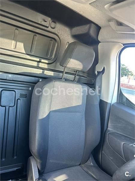 Usado Peugeot Partner Tepee Active 92 CV (67 kW) 2016 Blanco Monovolumen