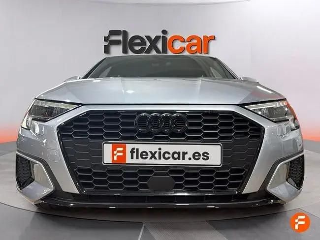 Usado Audi A3 Sportback e-tron 110 CV (80 kW) 2023 Gris Utilitario