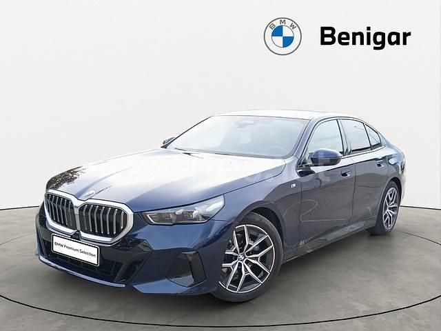 Azul Usado 2025 BMW 520 Comfort Edition Berlina | 54.500 € (Super precio) - Imagen 1/4