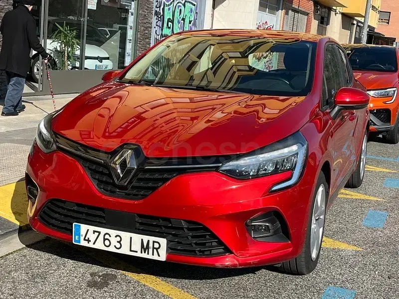Usado Renault Clio V Intens 85 CV (62 kW) 2020 Granate Berlina
