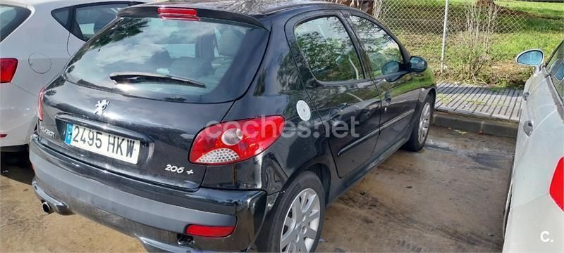 Negro Usado 2012 Peugeot 206+ Utilitario | 3900 € (Buen precio) - Imagen 1/4