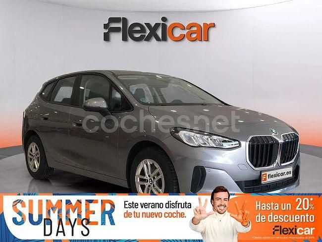 Gris / plata Usado 2022 BMW 218 Familiar | 25.790 € (Un poco caro) - Imagen 1/4