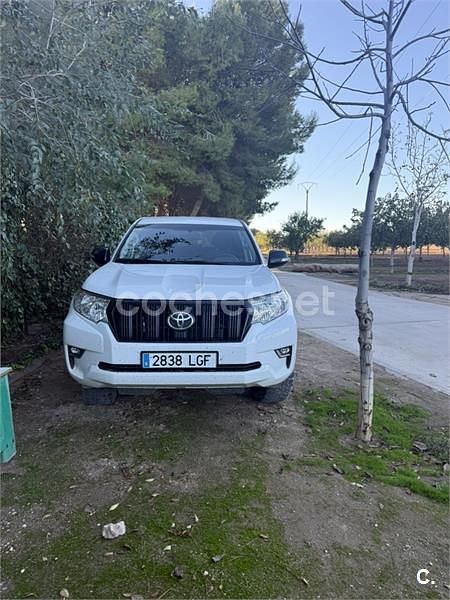 Blanco Usado 2022 Toyota Land Cruiser SUV | 49.500 € (Precio justo) - Imagen 1/4