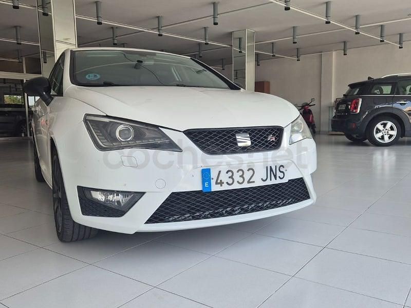 Usado Seat Ibiza FR 105 CV (77 kW) 2016 Blanco Berlina