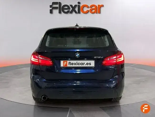 Używany BMW 218 150 KM (110 kW) 2016 Niebieski