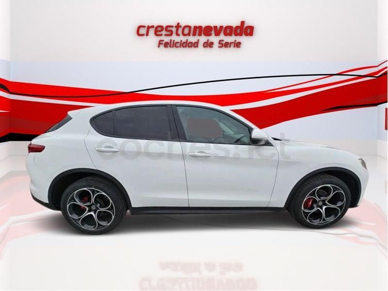 Usado Alfa Romeo Stelvio Executive 210 CV (154 kW) 2020 Blanco SUV