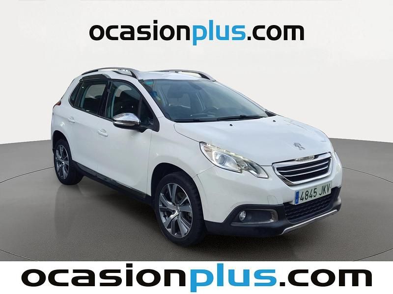 Usado Peugeot 2008 Allure 110 CV (80 kW) 2015 Blanco SUV