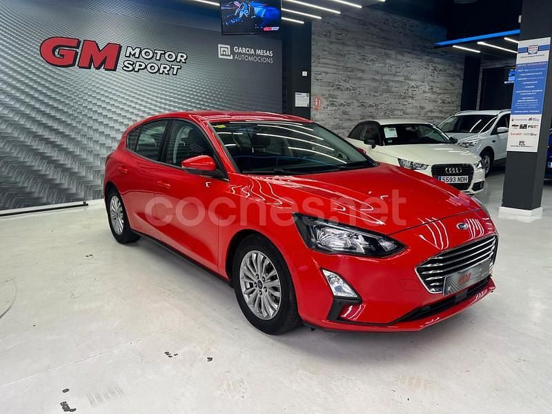 Usado Ford Focus Titanium 150 CV (110 kW) 2020 Rojo Familiar