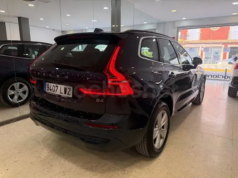 Usado Volvo XC60 Core 197 CV (144 kW) 2022 Azul SUV