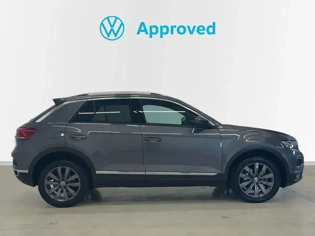 Usado VW T-Roc Sportline 150 CV (110 kW) 2021 Gris SUV