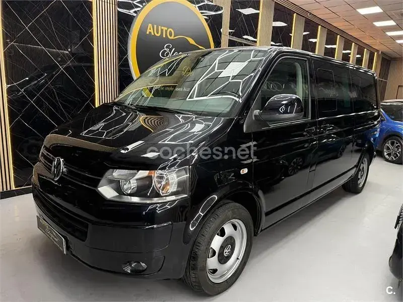 Usado VW Caravelle Trendline 180 CV (132 kW) 2014 Negro Van