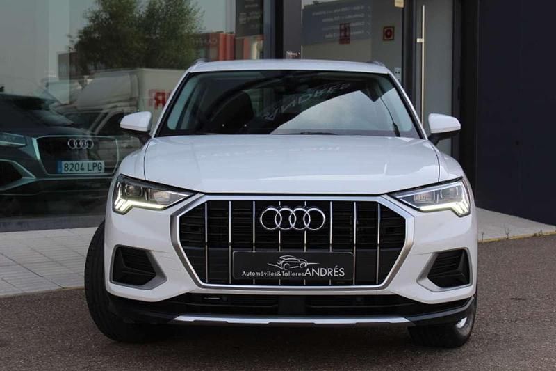 Usado Audi Q3 Advanced 150 HP (110 kW) 2023 Branco SUV