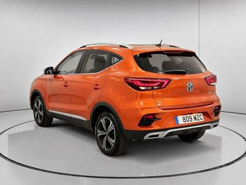 Usado MG ZS Comfort 106 HP (77 kW) 2025 Branco SUV