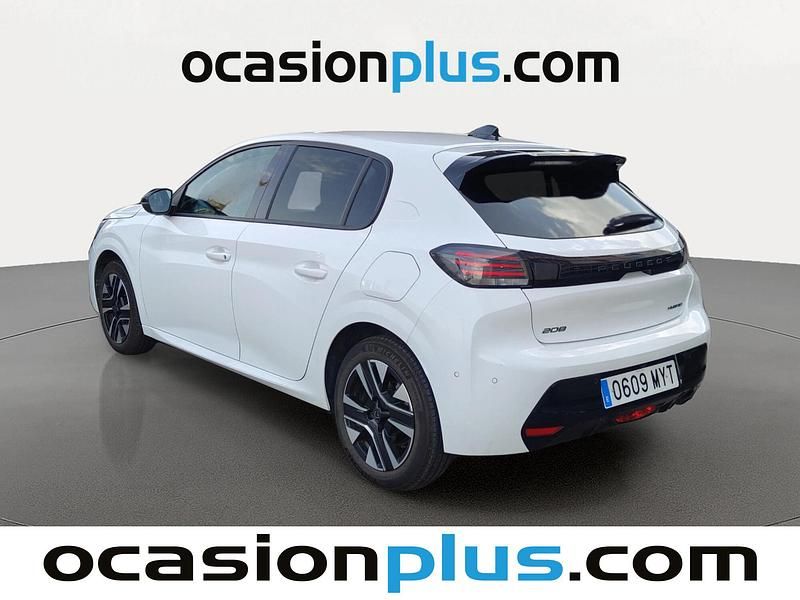 Usado Peugeot 208 Allure 100 CV (73 kW) 2025 Blanco Utilitario