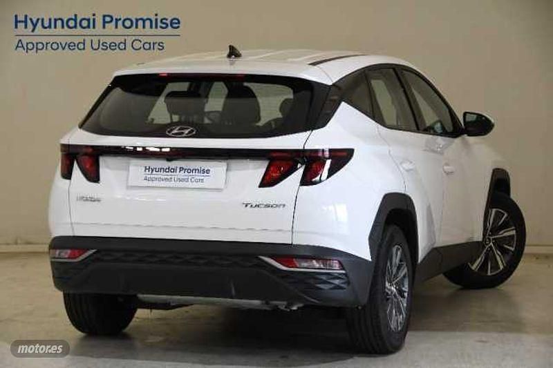 Usado Hyundai Tucson 150 CV (110 kW) 2024 Atlas white SUV
