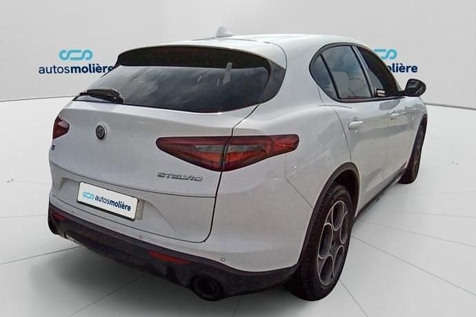 Usado Alfa Romeo Stelvio Sprint 190 CV (139 kW) 2022 SUV