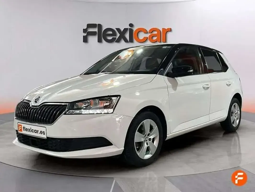 Usado Skoda Fabia Ambition 110 CV (80 kW) 2019 Blanco Utilitario