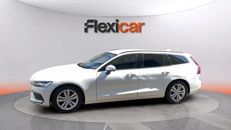 Usado Volvo V60 150 CV (110 kW) 2020 Blanco Familiar