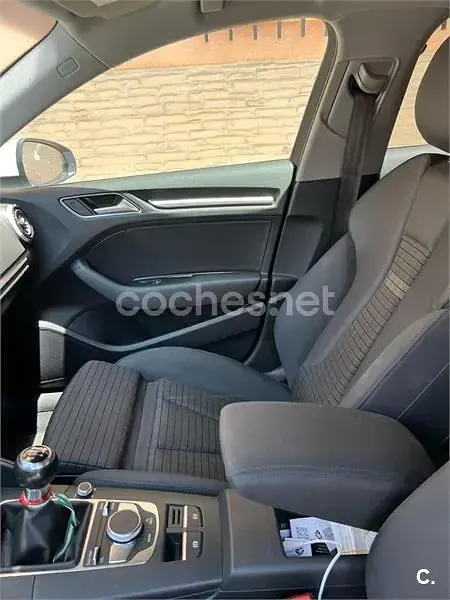Usado Audi A3 Advanced 150 CV (110 kW) 2016 Blanco Berlina