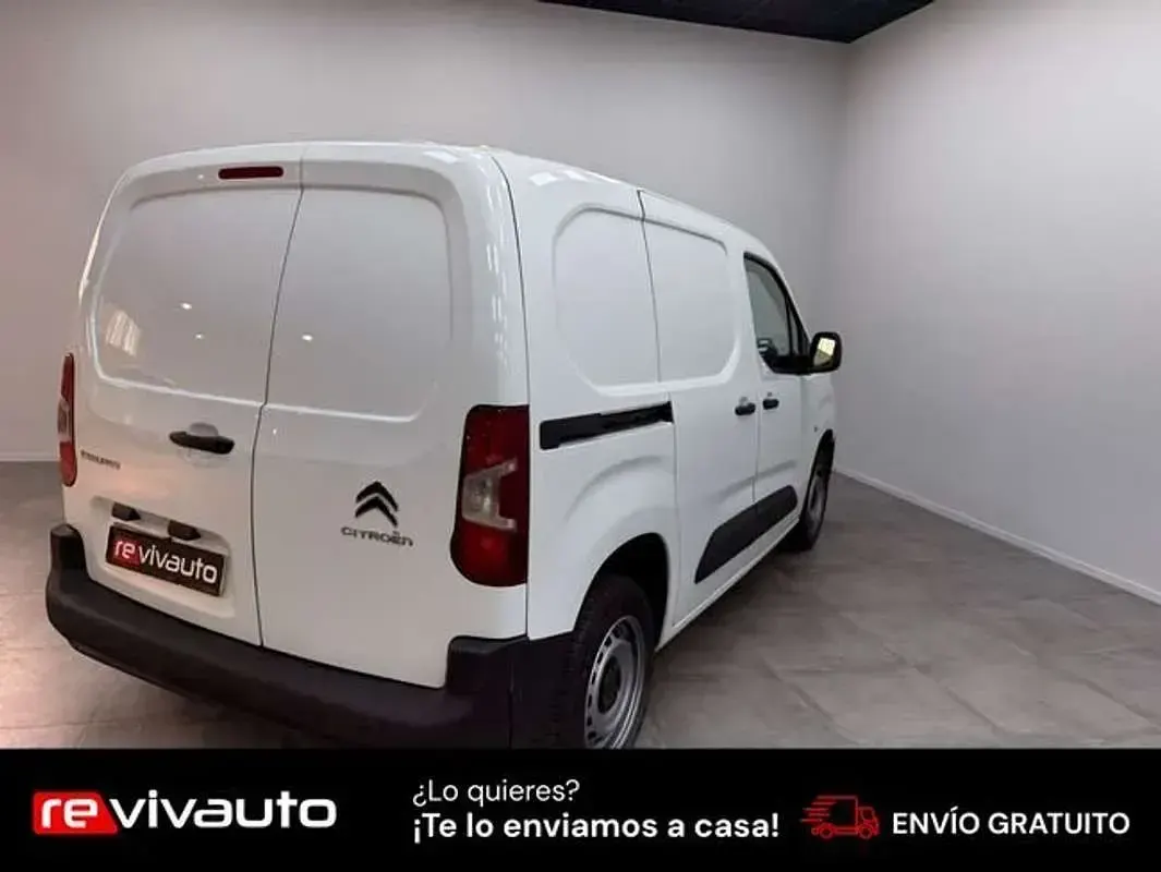 Usado Citroën Berlingo 101 CV (74 kW) 2022 Blanco Monovolumen