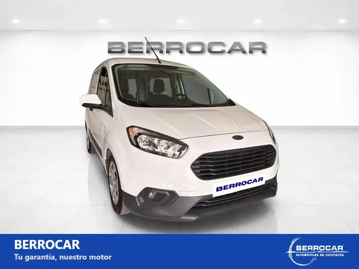 Usado Ford Transit Trend 75 CV (55 kW) 2021 Blanco Van