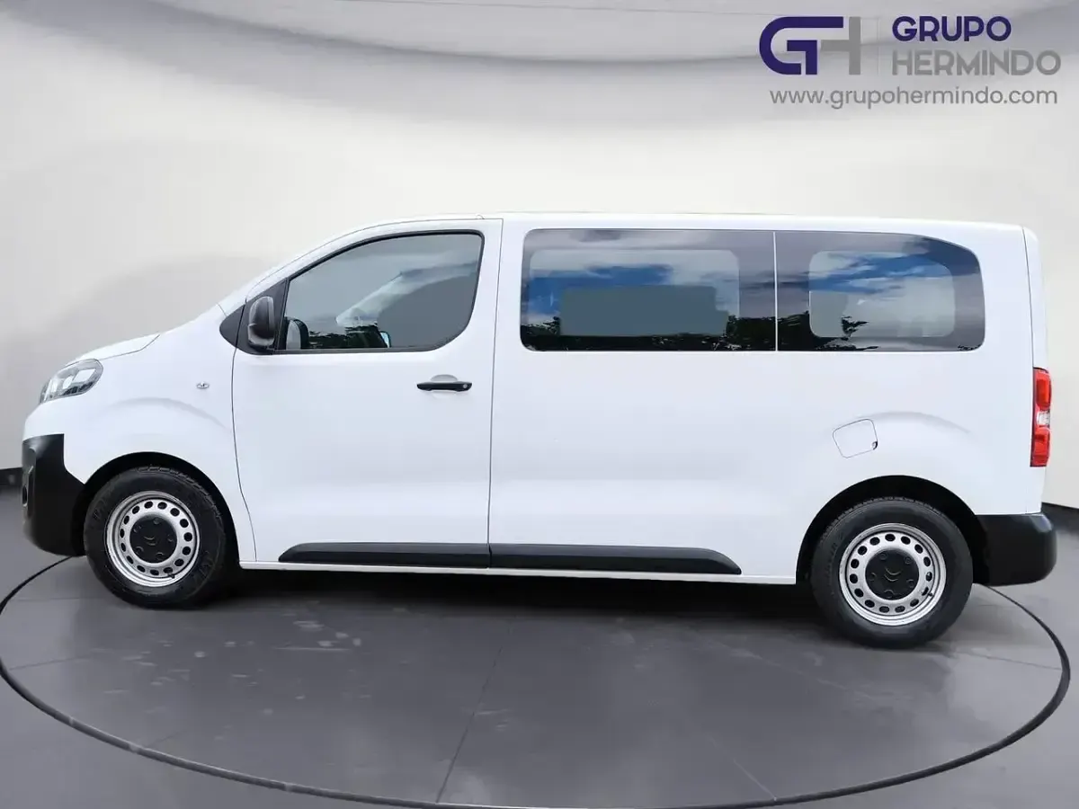 Usado Citroën Jumpy Comfort 120 CV (88 kW) 2020 Blanco Monovolumen