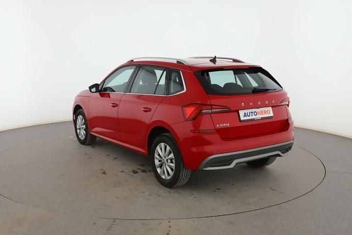 Usado Skoda Kamiq Ambition 95 CV (69 kW) 2021 Rojo SUV