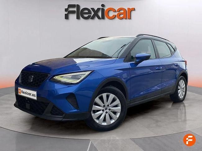 Usado Seat Arona Style 110 CV (80 kW) 2023 Azul SUV