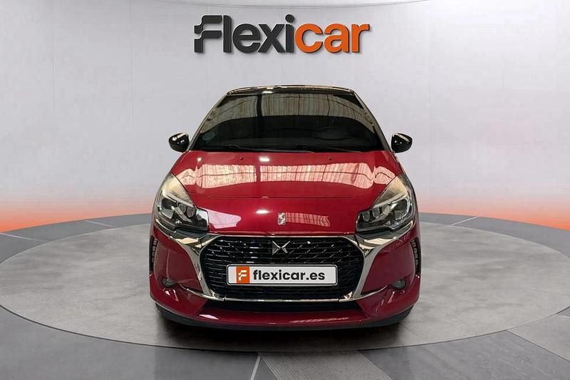 Usado DS Automobiles DS3 110 CV (80 kW) 2018 Granate Berlina