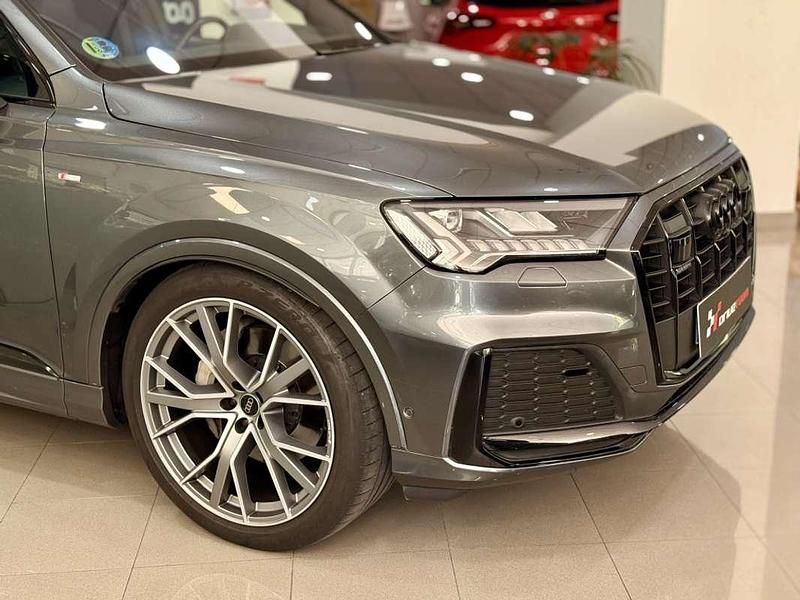 Usado Audi Q7 286 CV (210 kW) 2023 Gris SUV