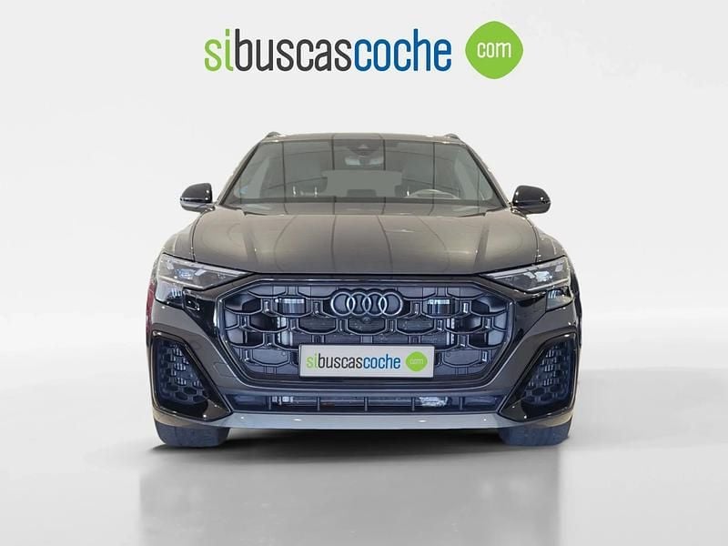 Usado Audi Q8 490 CV (360 kW) 2024 Gris/plata SUV