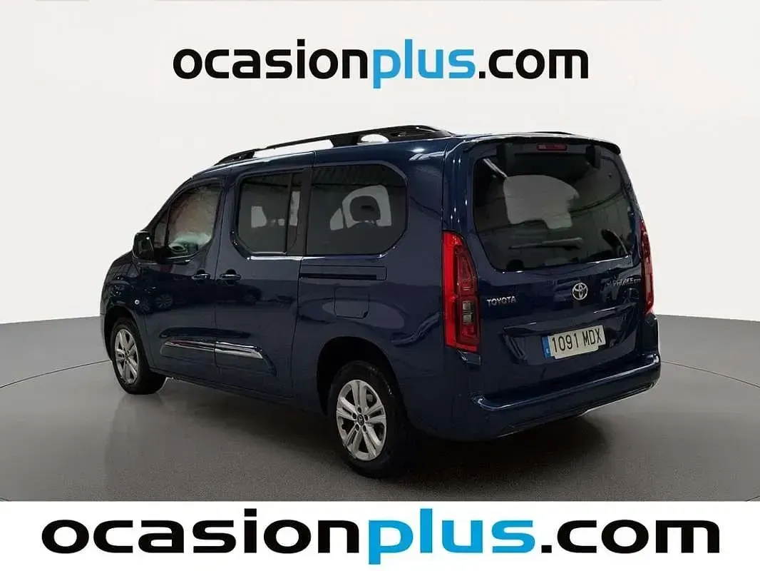 Usado Toyota Proace Active 131 CV (96 kW) 2023 Azul Monovolumen