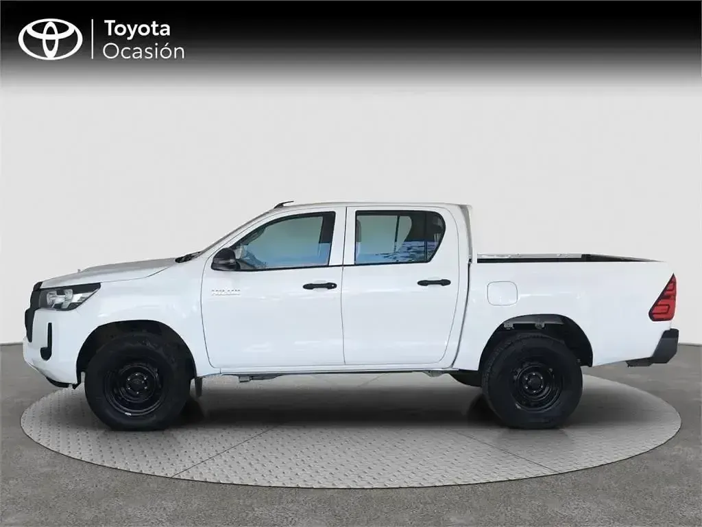Usado Toyota HiLux 150 CV (110 kW) 2021 Blanco Pickup/Camioneta