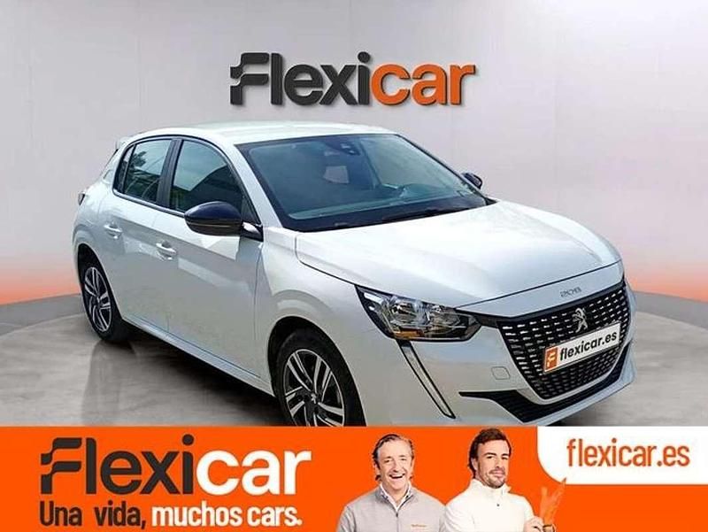 Usado Peugeot 208 Active 102 CV (75 kW) 2023 Blanco Utilitario