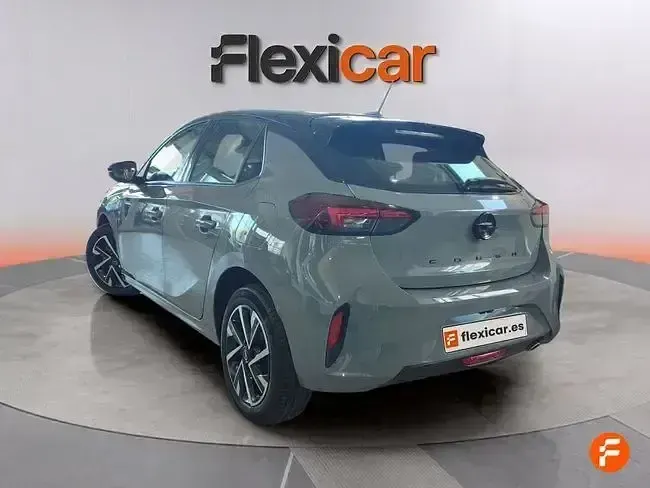Usado Opel Corsa Edition 100 CV (73 kW) 2024 Gris Utilitario