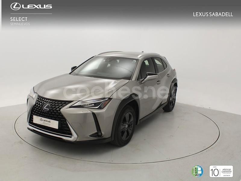 Gris / plata Usado 2021 Lexus UX Business Edition SUV | 24.525 € (Precio justo) - Imagen 1/4