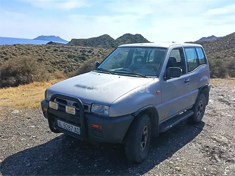 Usado Nissan Terrano 100 CV (73 kW) 1994 Azul SUV