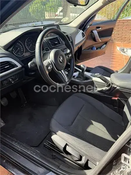 Usado BMW 118 M Sport 143 CV (105 kW) 2013 Negro Utilitario