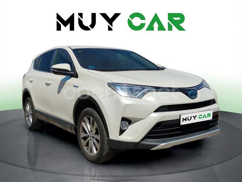 Blanco Usado 2018 Toyota RAV4 Hybrid Advance SUV | 22.490 € (Precio justo) - Imagen 1/4
