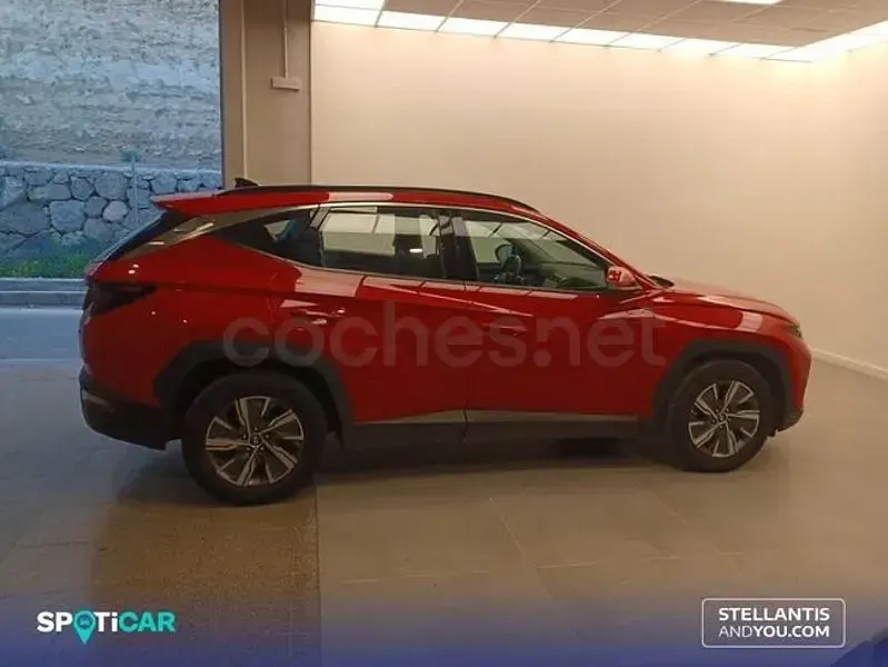 Usado Hyundai Tucson 150 CV (110 kW) 2022 Rojo SUV