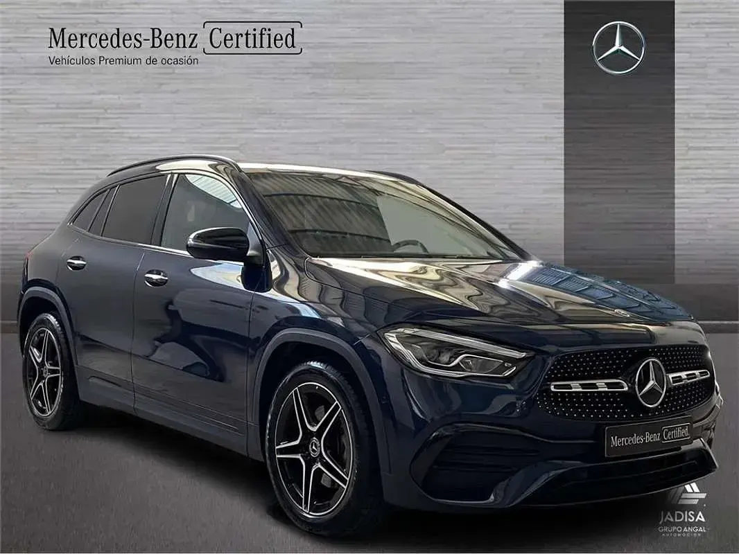 Usado Mercedes GLA200 150 CV (110 kW) 2025 SUV