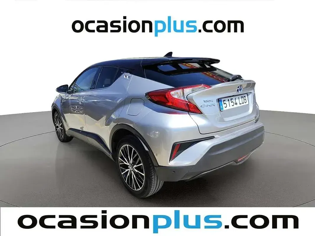 Usado Toyota C-HR Advance 122 CV (89 kW) 2018 Gris SUV