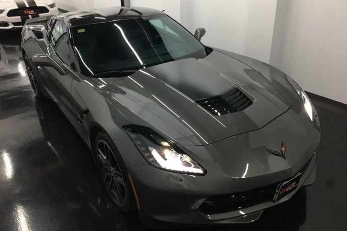 Usado Chevrolet Corvette 460 CV (338 kW) 2016 Gris Utilitario