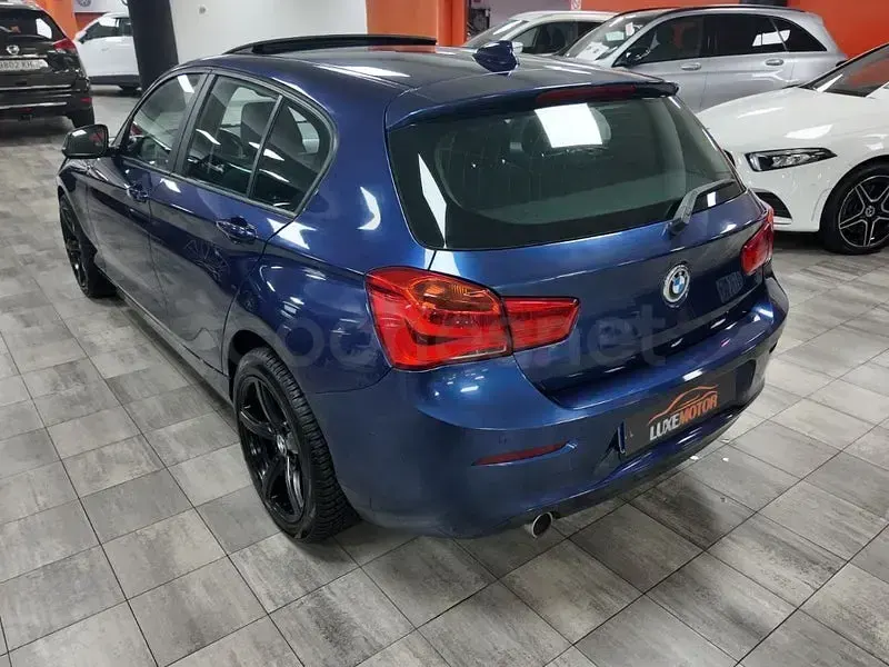 Usado BMW 116 109 CV (80 kW) 2019 Azul Utilitario