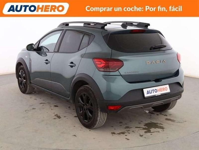 Usado Dacia Sandero Extreme 110 CV (80 kW) 2024 Verde Utilitario