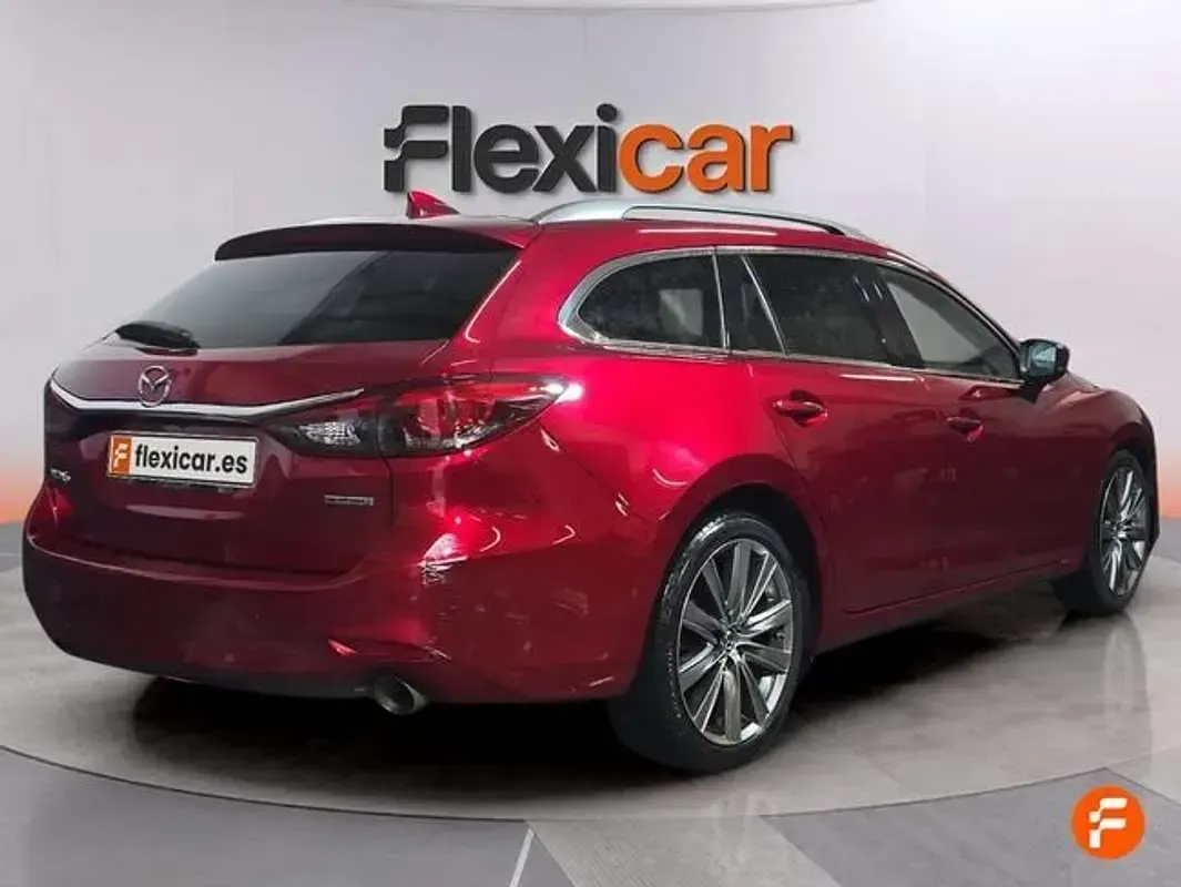 Usado Mazda 6 145 CV (106 kW) 2021 Rojo Familiar