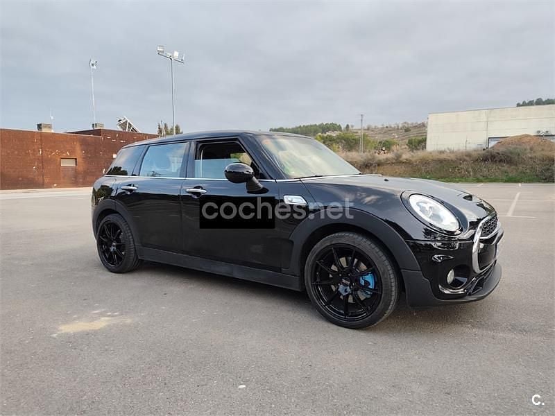 Usado Mini Cooper S Clubman 192 CV (141 kW) 2016 Negro Familiar